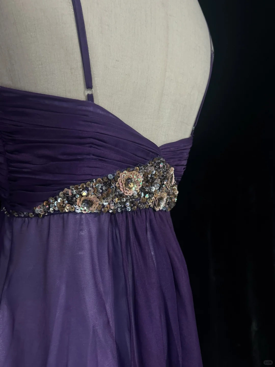 Vintage Prom Dresses 1960s A line Spaghetti Strap Grape Tulle With Flowers Sleeveless Prom Dresses Evening Formal Outfits RB5133