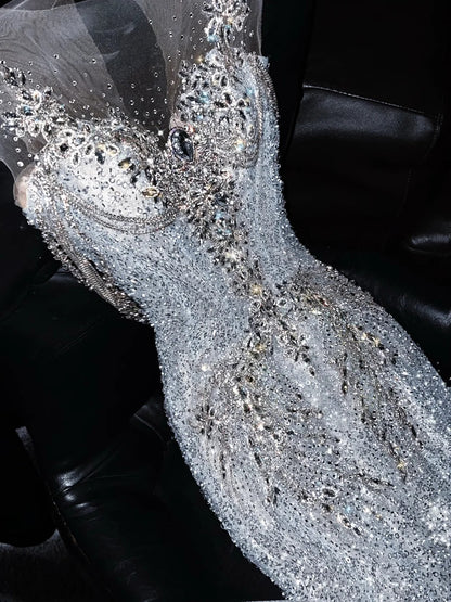 Funkelndes Brautkleid im Meerjungfrauenstil mit silbernen Pailletten, langes, figurbetontes Brautkleid N1352