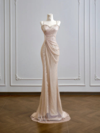 Robe de bal longue sirène à fines bretelles et sequins champagne, style modeste, idéale pour un 18e anniversaire ou une soirée élégante (N385)