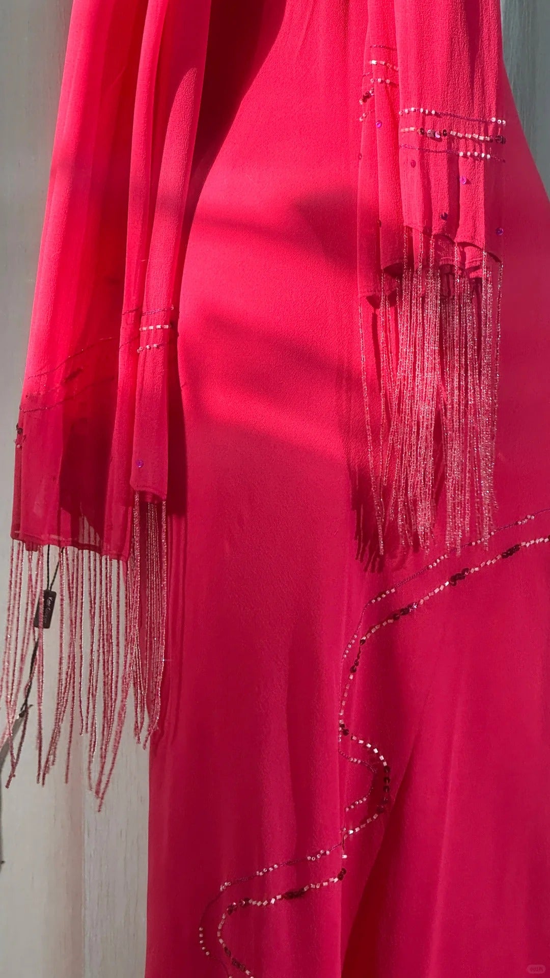 Charmantes Robes de bal Sirène Bretelles fines Mousseline rouge Robes de soirée longueur thé N3548
