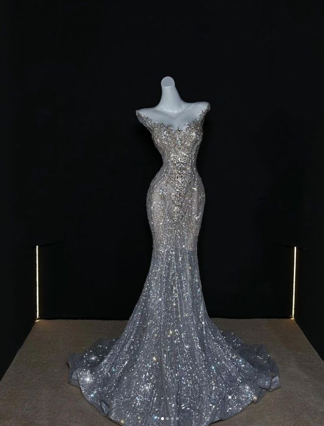 Robe de soirée sirène blanche de luxe, dos nu, ornée de diamants et personnalisée, coupe ajustée, AB983