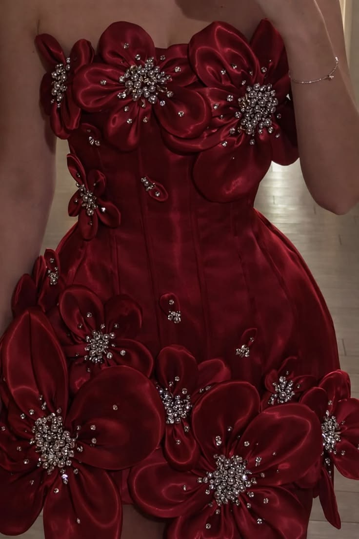Sparkly Sheath Strapless Burgundy Satin Homecoming Dress With Beading Party Dresses RB6812