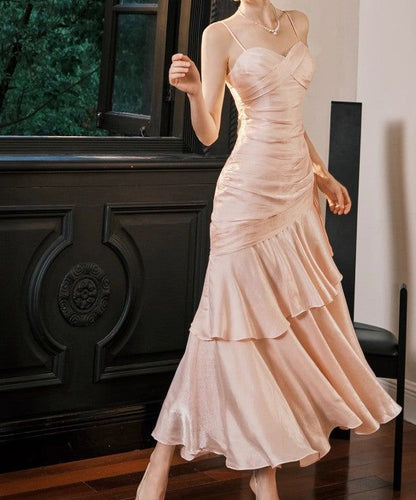 Robe de bal longue vintage à fines bretelles, en mousseline de soie bleue et satin à volants, style féerique, référence N1798