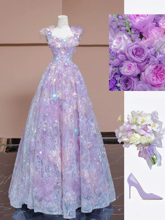 Niedliches Ballkleid mit Trägern, Spitze, Blumenmuster und Flieder – Inspiration für Teenager, festliche Kleider, Party-Outfits, Ballkleider AB097