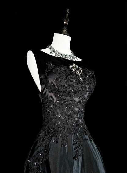 Robes de bal vintage esthétiques en tulle noir coupe trapèze col rond avec applications longue robe de soirée N2158