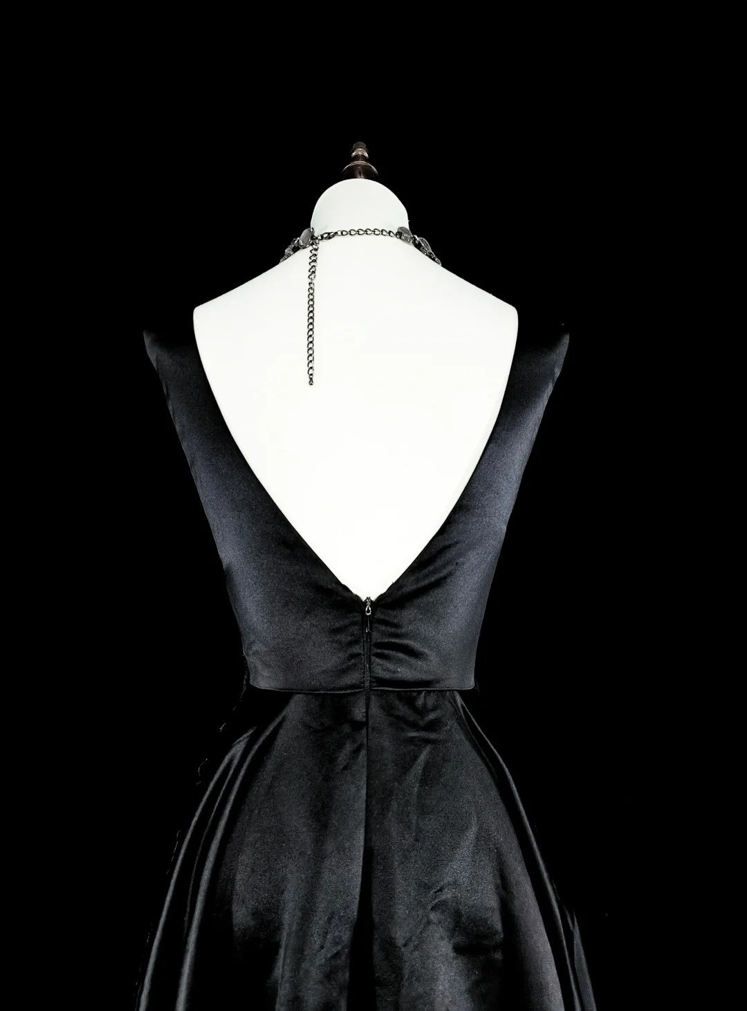 Robes de bal vintage esthétiques en tulle noir coupe trapèze col rond avec applications longue robe de soirée N2158