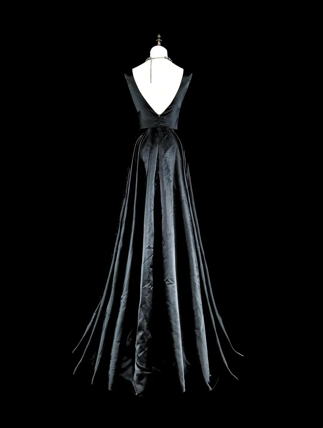 Robes de bal vintage esthétiques en tulle noir coupe trapèze col rond avec applications longue robe de soirée N2158