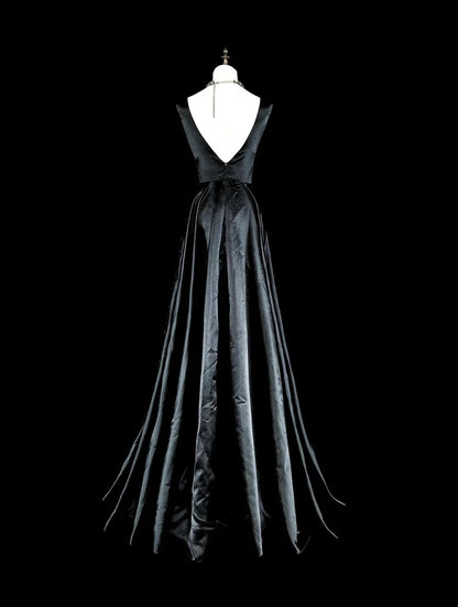 Robes de bal vintage esthétiques en tulle noir coupe trapèze col rond avec applications longue robe de soirée N2158