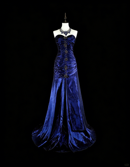 Robe de bal longue vintage années 1760, style sirène, décolleté cœur, bleu royal, plissée en satin, N1605