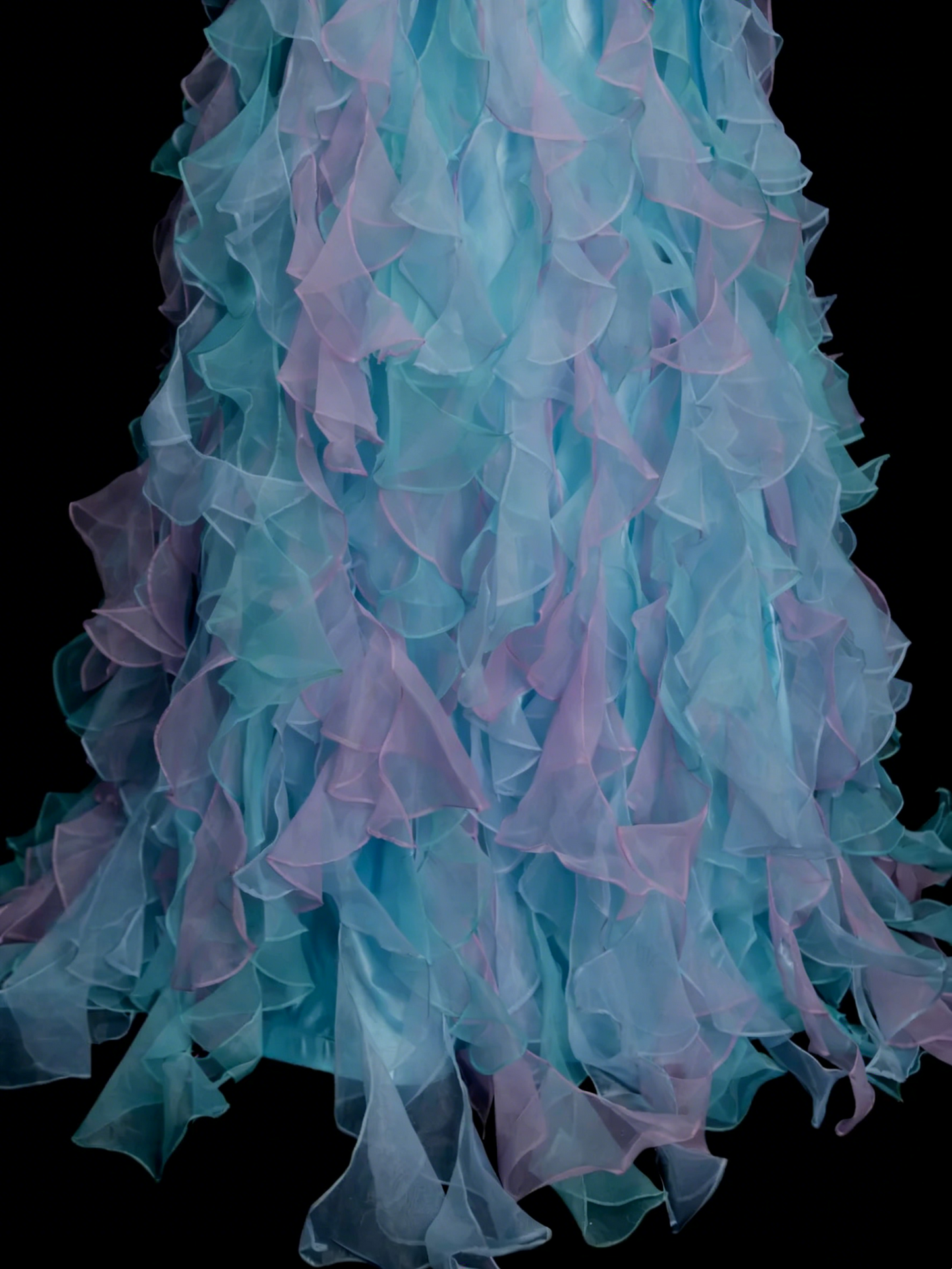 Cute Ball Gown Halter Blue With Tiered Layers Ruffles Long Party Gowns Prom Dresses N2143