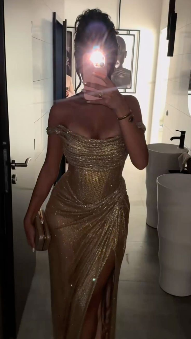 Robe de bal longue sirène sexy à épaules dénudées, sequins dorés fendus et perles, robe de soirée formelle N364