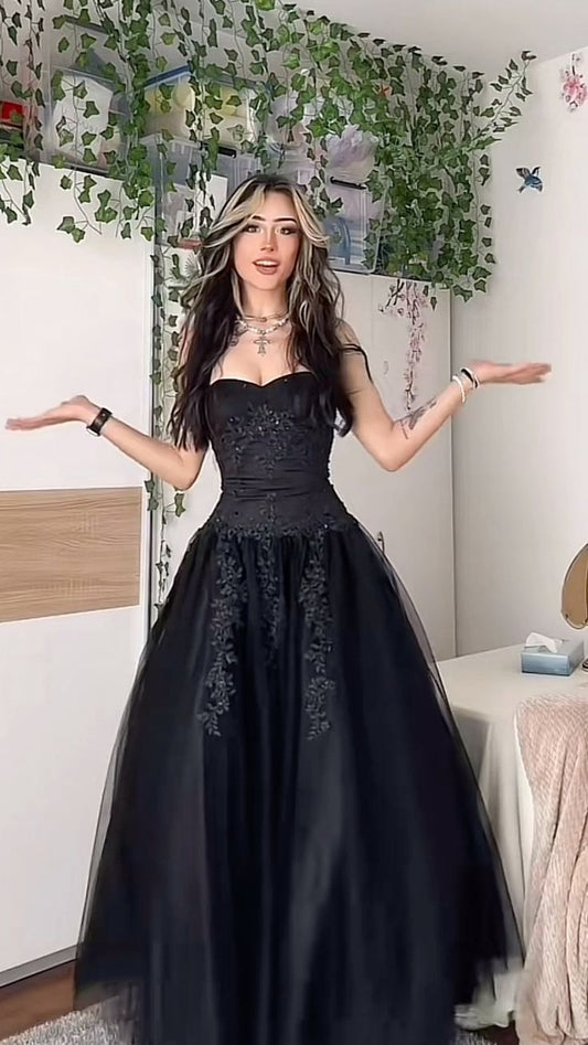 Vintage Ball Gown Sweetheart Black Tulle Lace Sleeveless Long Prom Dresses With Appliqued Long Formal Dress RB3834