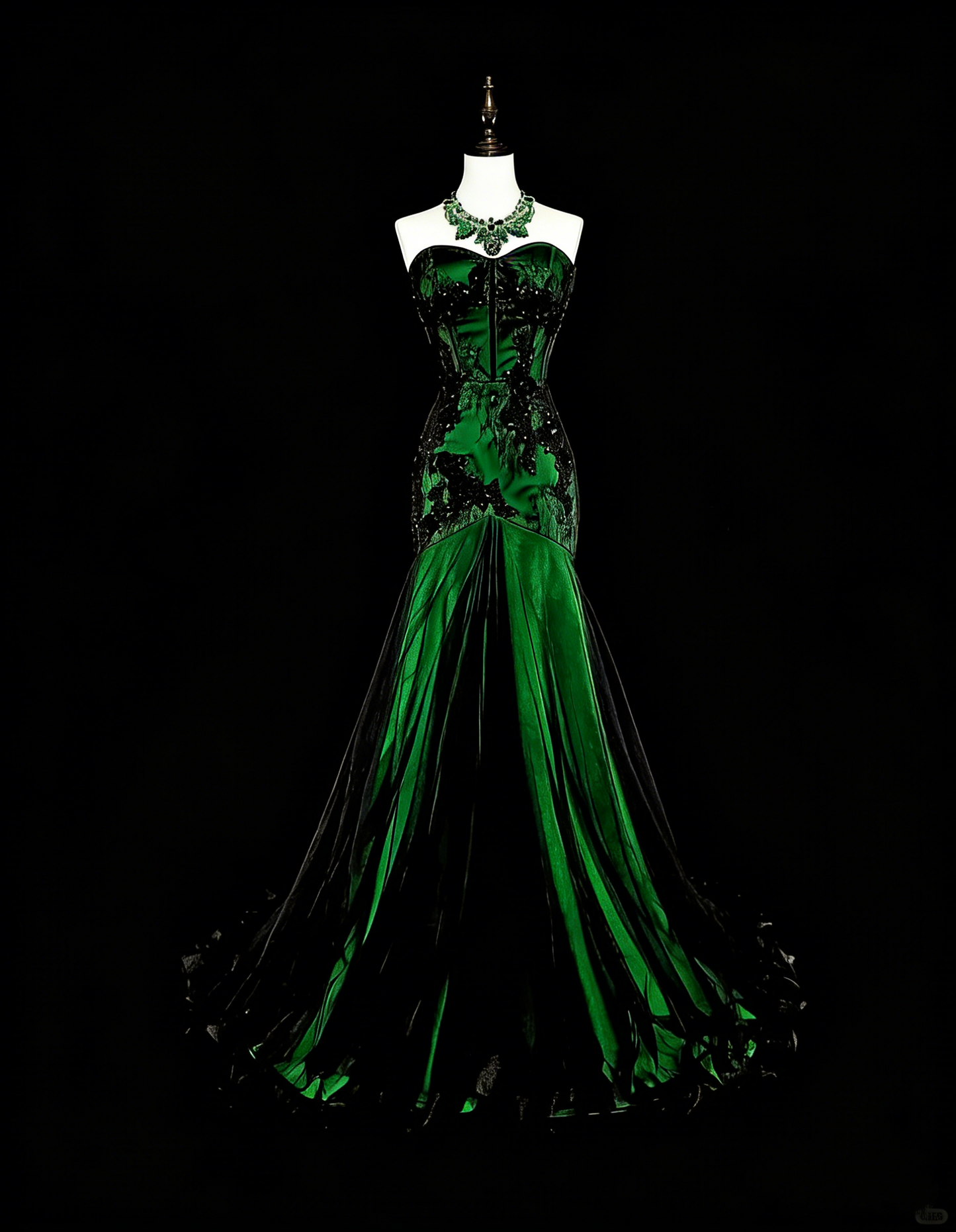Robe de bal longue vintage années 1760, style sirène, bustier vert avec appliques noires N1606