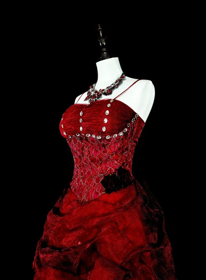 Robe de bal élégante à bretelles spaghetti en tulle bordeaux, inspiration robe de soirée longue N1843