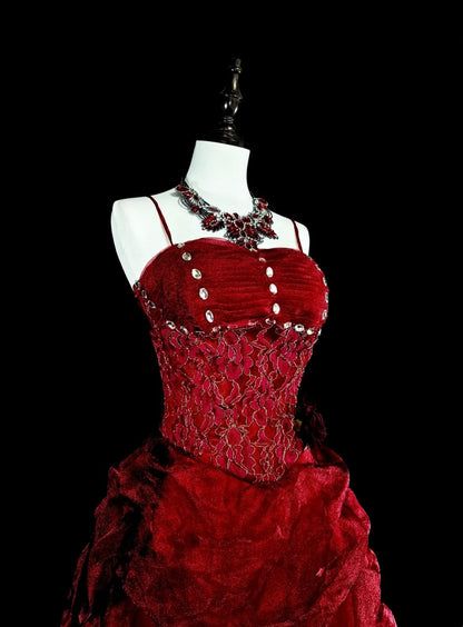 Robe de bal élégante à bretelles spaghetti en tulle bordeaux, inspiration robe de soirée longue N1843