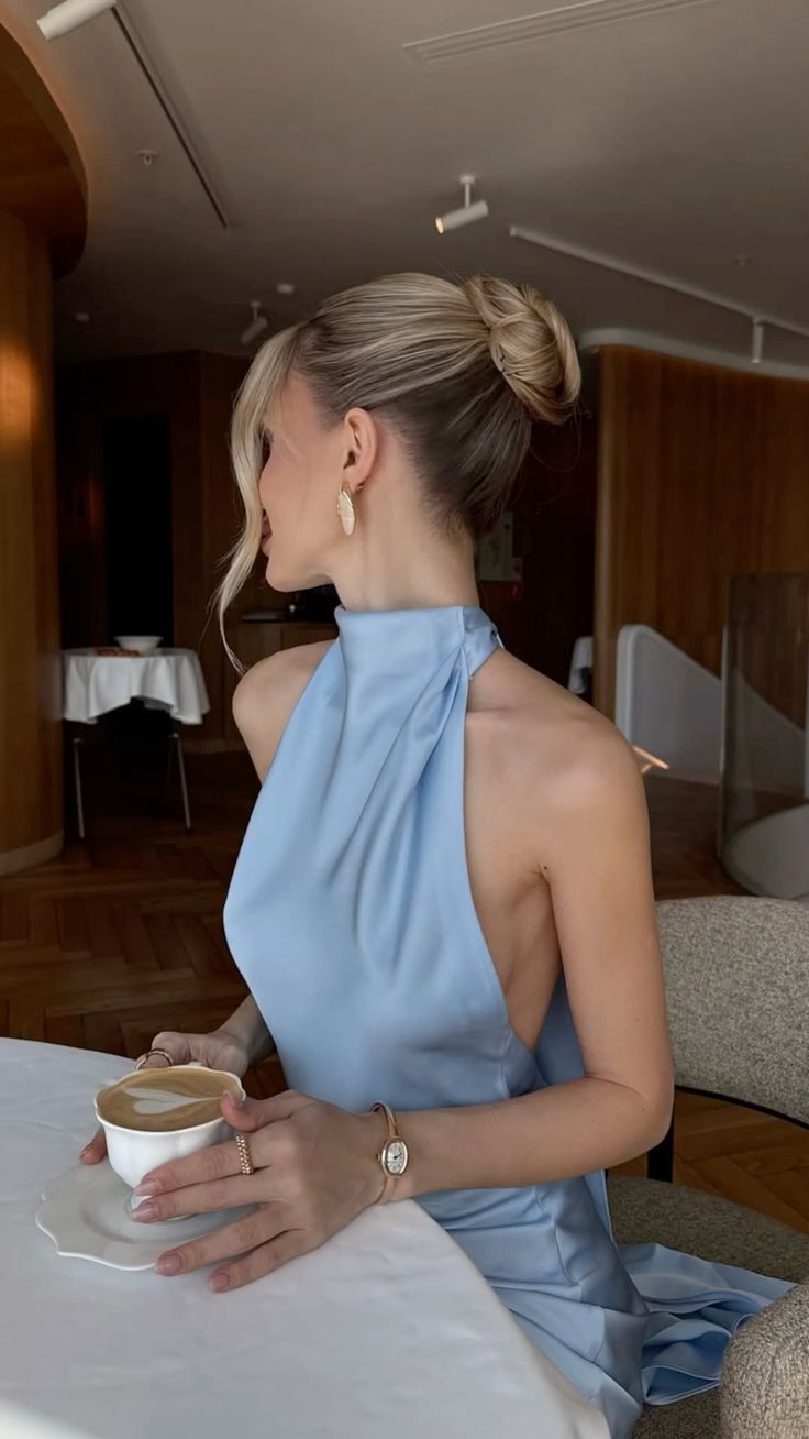 Robe de soirée sirène sexy bleue dos nu à col montant, longue, pour l'été, la plage, tenue de soirée noire, robe d'invitée de mariage N1409