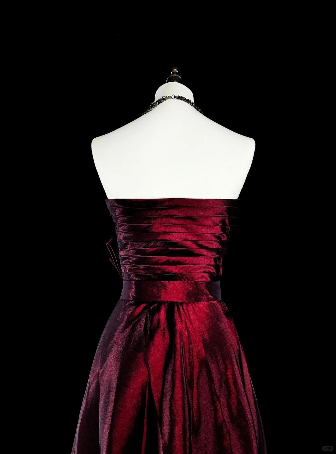 Robe de soirée vintage années 90, coupe trapèze, bustier, en satin bordeaux, robe de bal longue N1760