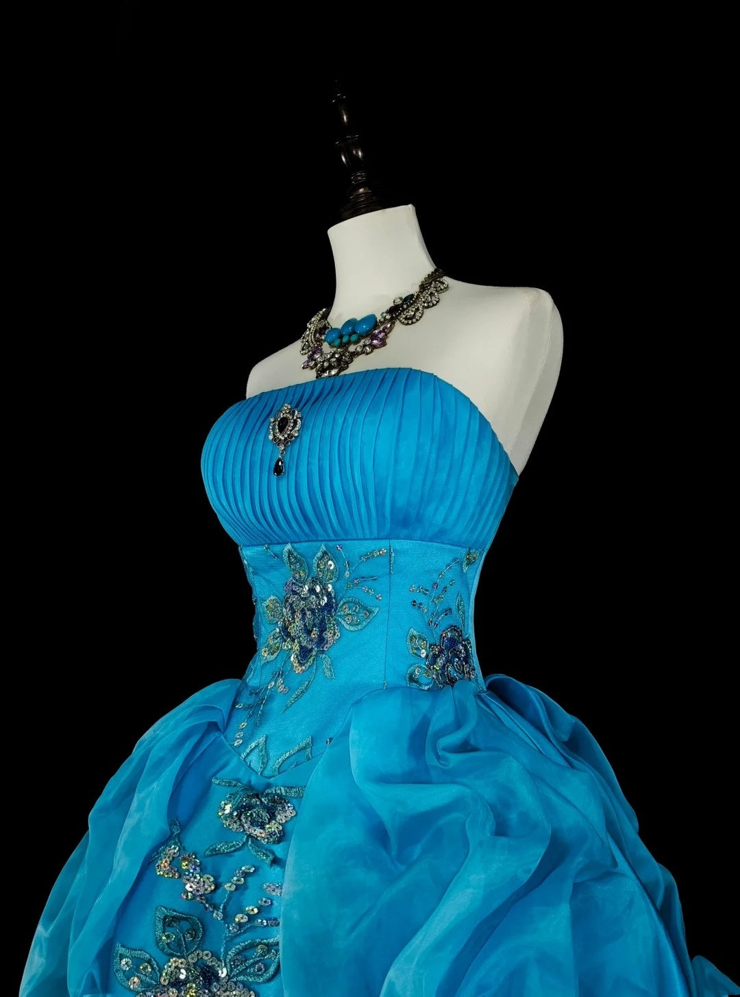 Vintage 1760s Ball Gown Strapless Blue Organza Sleeves Pleated Long Prom Dresses N1586