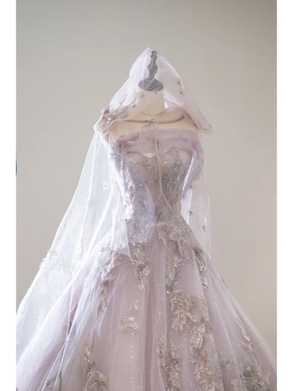 Einzigartiges, trägerloses Ballkleid aus lila Tüll mit mehrlagigem Design, ideal für Abschlussball, Quinceañera, Sweet 15, 16. Geburtstag oder andere festliche Anlässe (AB903)