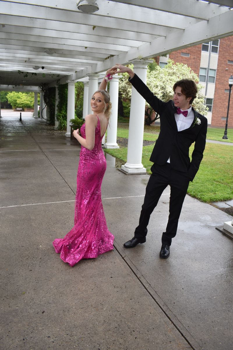 Unique Mermaid Spaghetti Straps Hot Pink Sequin Prom Dresses Long Party Dress 18th Birthday Outfits Graduation Dress RB1029