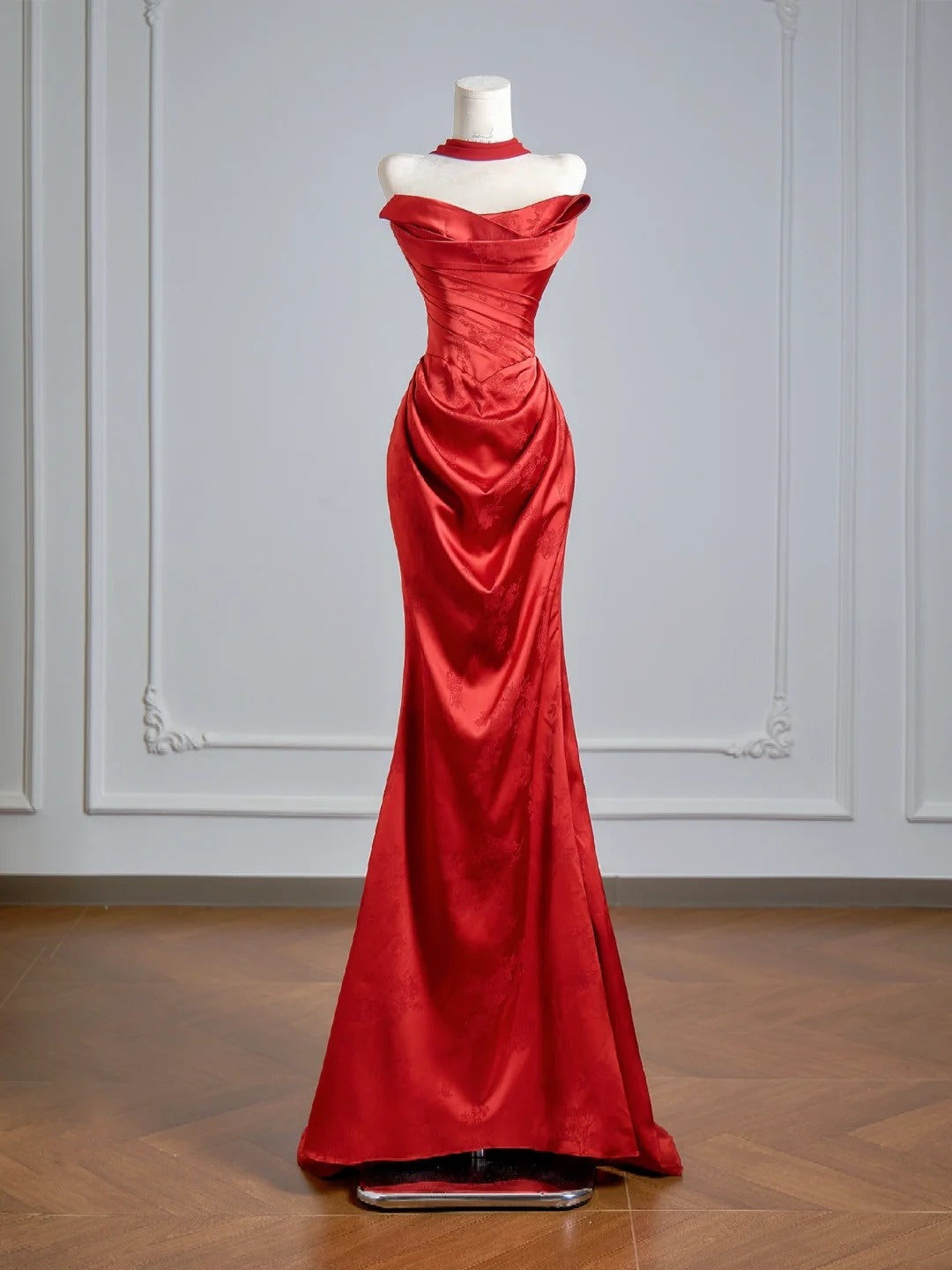 Robe de bal sirène flatteuse sans bretelles en satin rouge avec foulard, robe de soirée longue, robe de fête d'anniversaire formelle N383