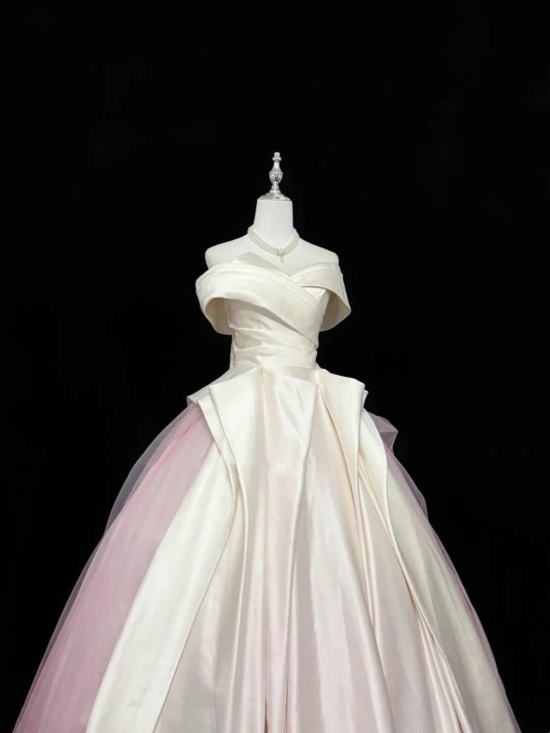 Langes schulterfreies Ballkleid für den 16. Geburtstag mit Ärmeln aus rosa Tüll, RC0339