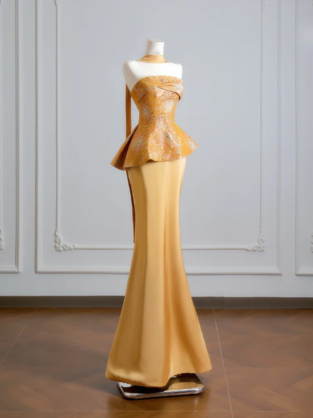 Romantisches, trägerloses, langes Meerjungfrauen-Abendkleid in Gold mit Schal – ein beeindruckendes Outfit für den 18. Geburtstag – Partykleid N398