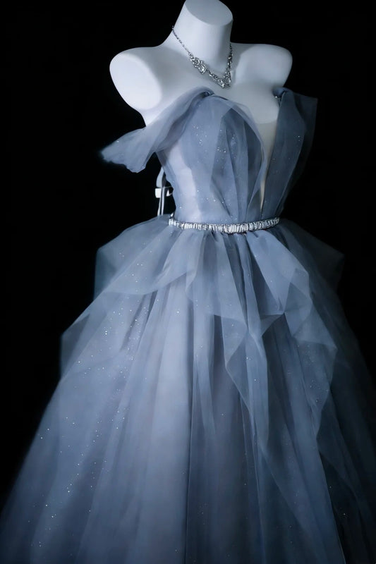 Bescheidene Ballkleider für den Abschlussball, schulterfrei, staubblau, Tüll, mit Ärmeln, langes Quinceañera-Kleid N2970