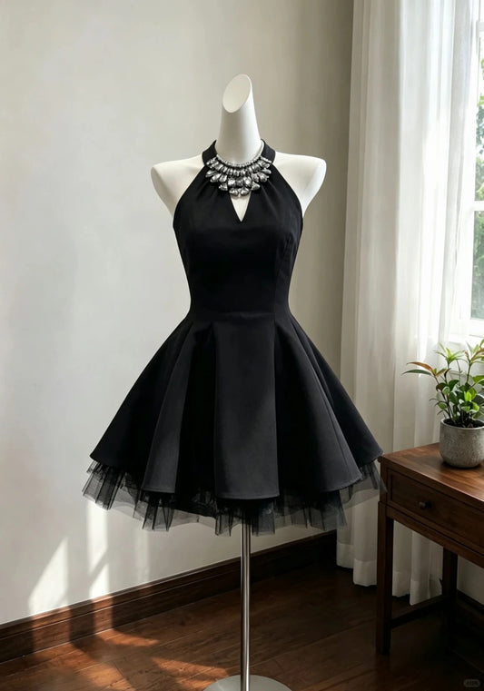 Classy A Line Halter Little Black Dress Tulle Night Short Graduation Dress Inspo Senior Homecoming Outfits RB4792