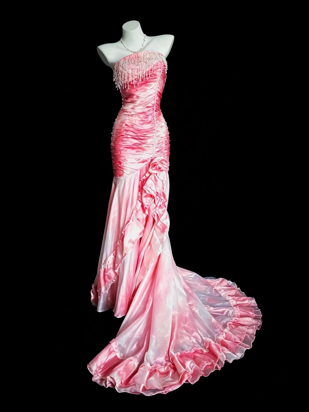 Elegantes Meerjungfrauen-Trägerlos-Ombre-Kleid in Weiß-Rosa, bodenlang, für den Abschlussball, Inspiration für Abendoutfits RB4469