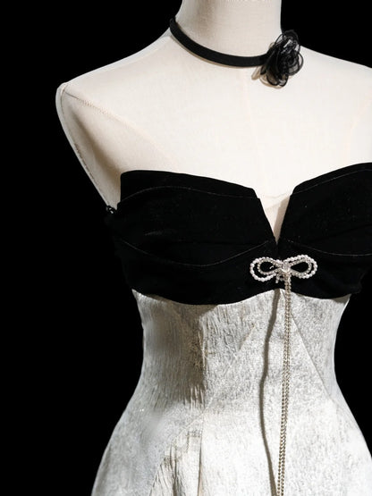 Robe de soirée longue en satin fleuri, coupe trapèze, sans bretelles, style modeste, référence N274