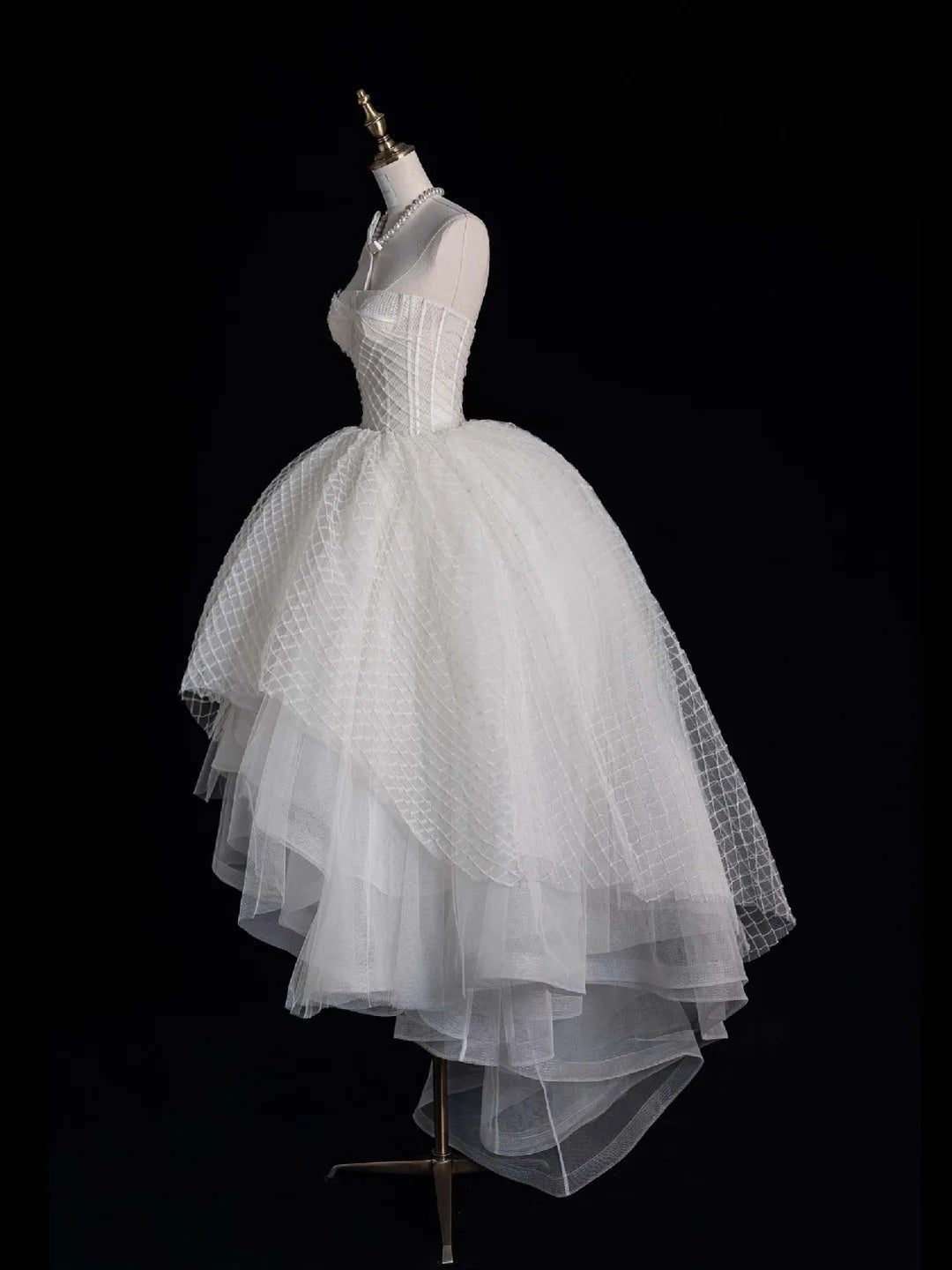 Robes de bal élégantes, bustier asymétrique, en tulle blanc, robe de fin d'études, tenue pour un 20e anniversaire N507