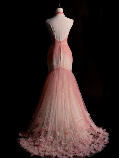 Robe de bal longue sirène élégante en tulle rose à col halter, idéale pour les soirées étudiantes et les remises de diplômes (N1229)