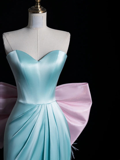 Magnifique robe de bal de fin d'année en satin bleu marine, coupe trapèze, décolleté cœur et nœud papillon - Inspiration robe de princesse N1080