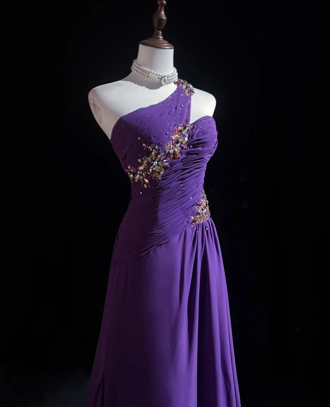 Robes de bal vintage Trapèze Asymétrique Violet Mousseline Années 80 Avec perles Longues tenues de soirée N3889