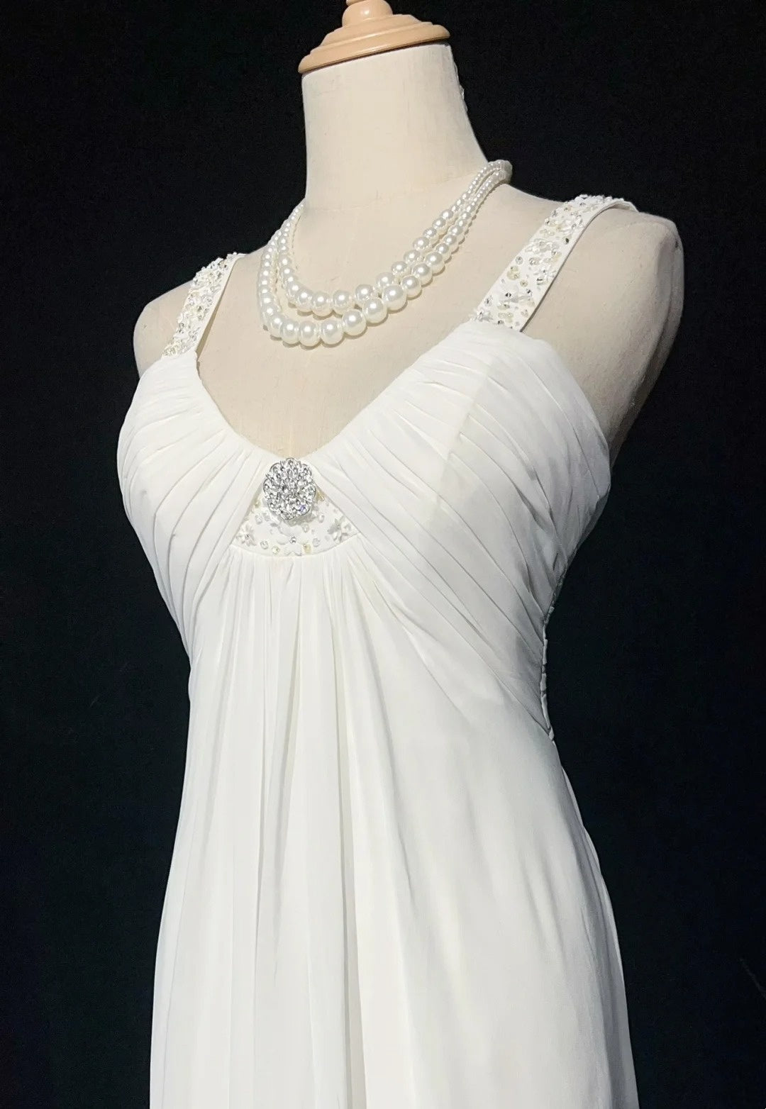 Robes de bal blanches simples, coupe trapèze, col en V, mousseline sans manches avec perles, robe de soirée semi-formelle N3820