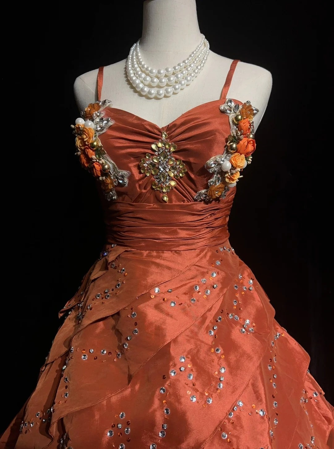 Robe de soirée bustier en taffetas orange pour la remise des diplômes ou le bal de promo, longueur courte, modèle N2891