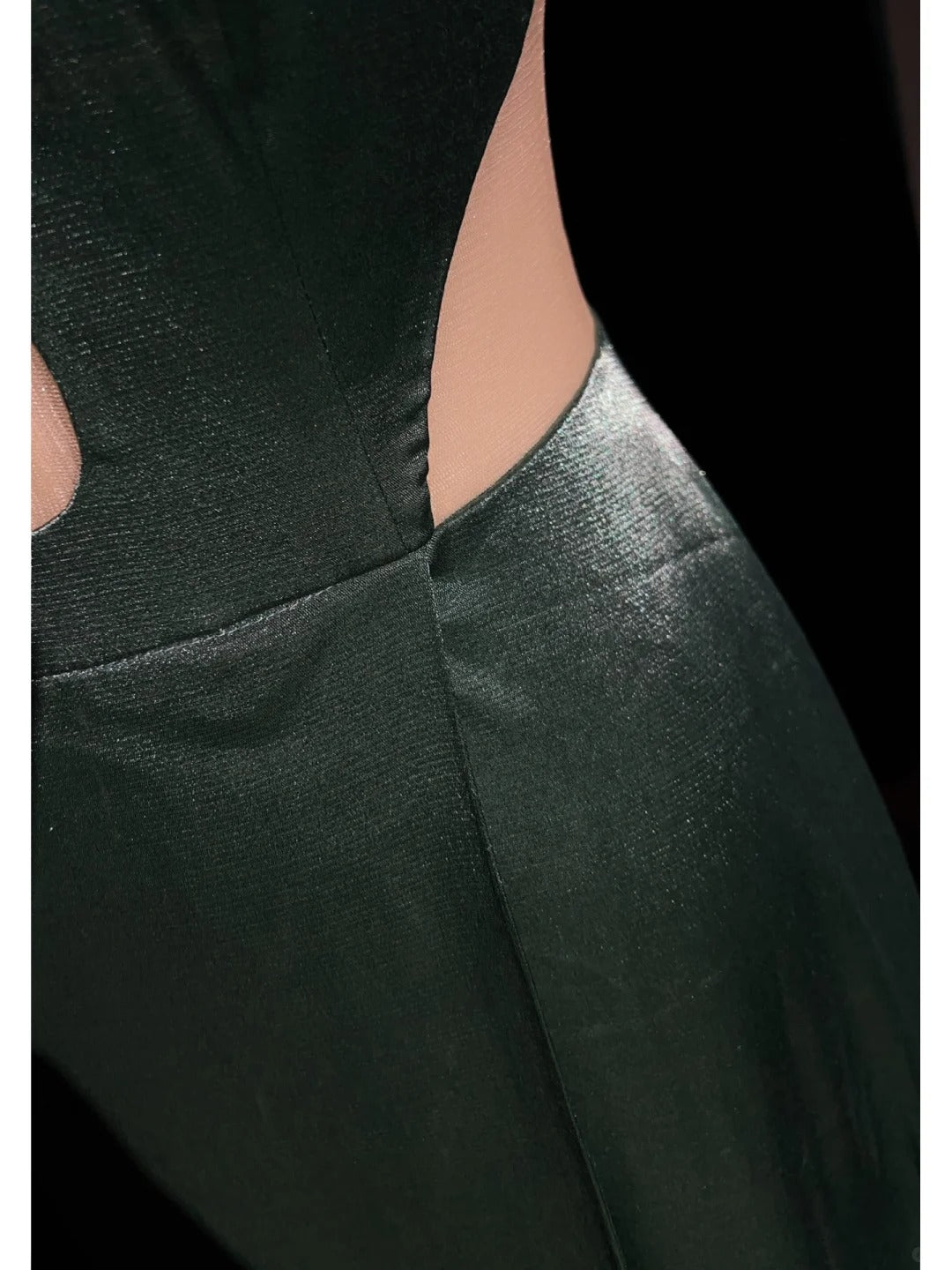 Robes de bal modestes trapèze à bretelles spaghetti vert foncé sans manches longues tenues de soirée formelles N3622