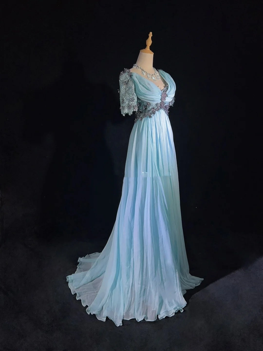 Robes de bal vintage des années 60, coupe trapèze, col en V, mousseline bleu ciel clair avec appliques, longue robe de bal N3109
