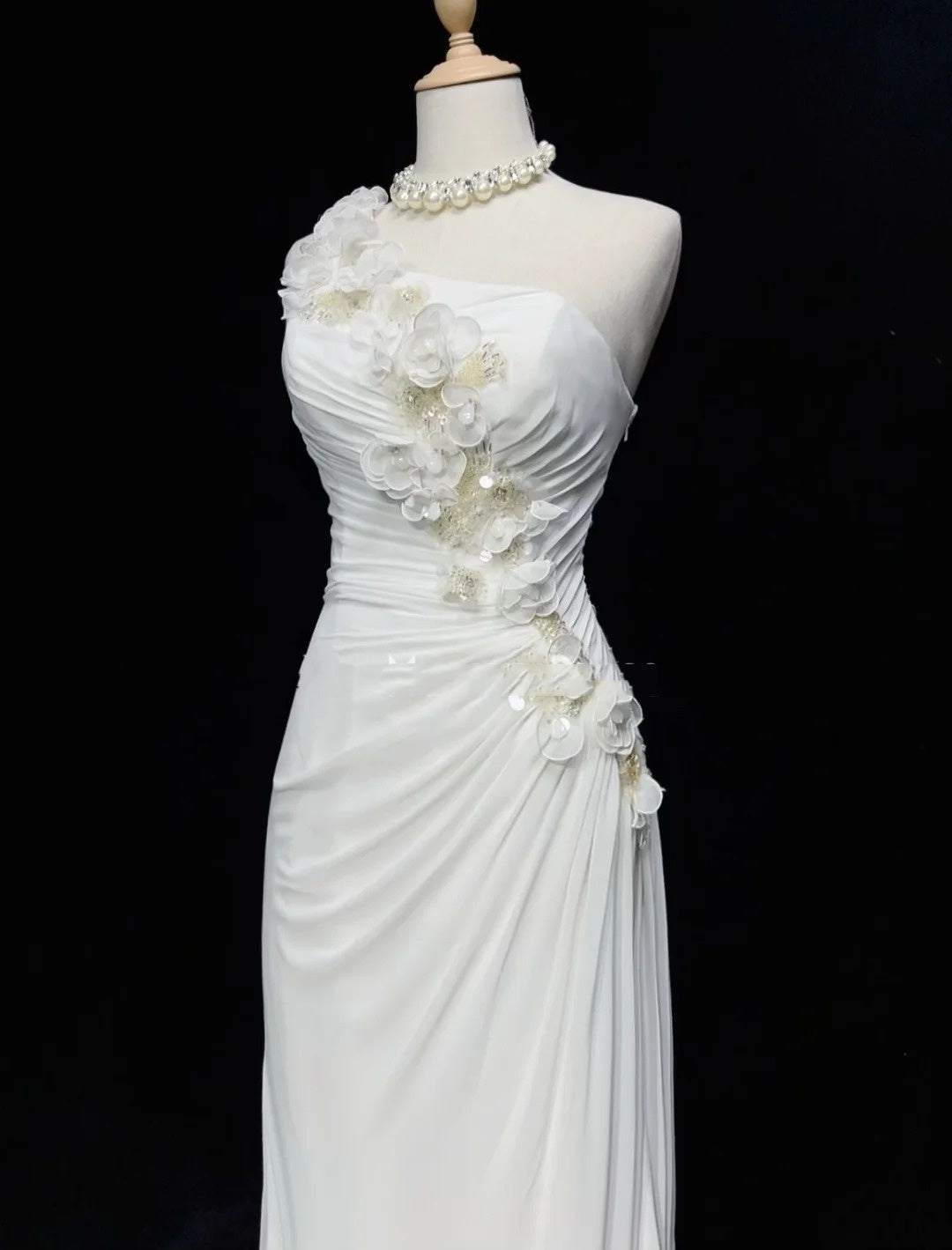 Unique Wedding Dresses Mermaid One Shoulder White Chiffon With Beading Summer Garden Long Bridal Gown N3679