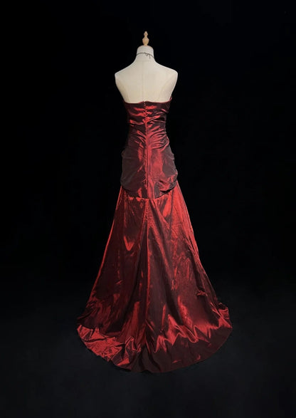 Robes de bal vintage des années 90, sirène, bustier cœur, taffetas bordeaux avec longue robe de bal à volants N3031