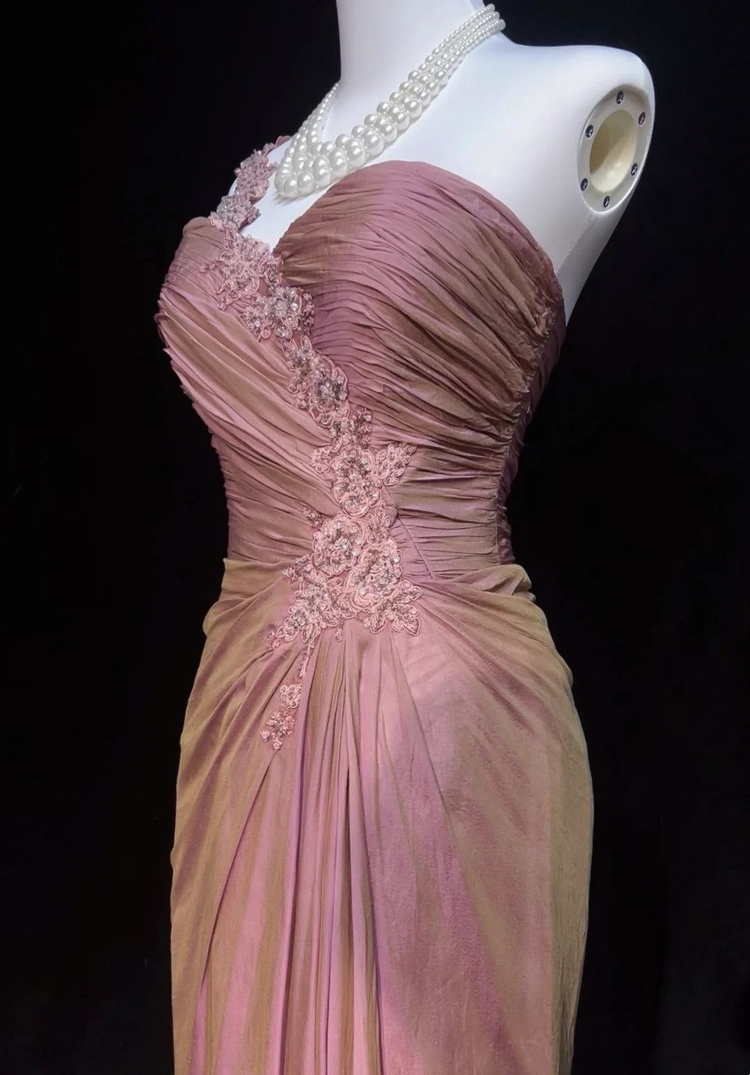 Robes de bal vintage fourreau asymétrique roses avec appliques années 1960 longue robe de soirée N2608