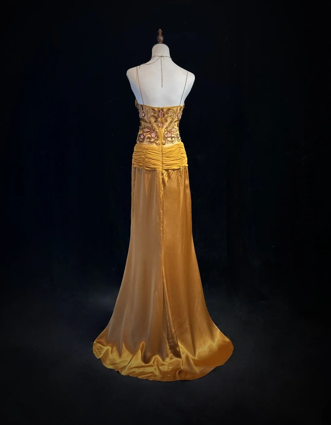 Robes de bal vintage Sirène Bretelles fines Dorées avec volants Perles Mousseline Robe de soirée années 90 N2588
