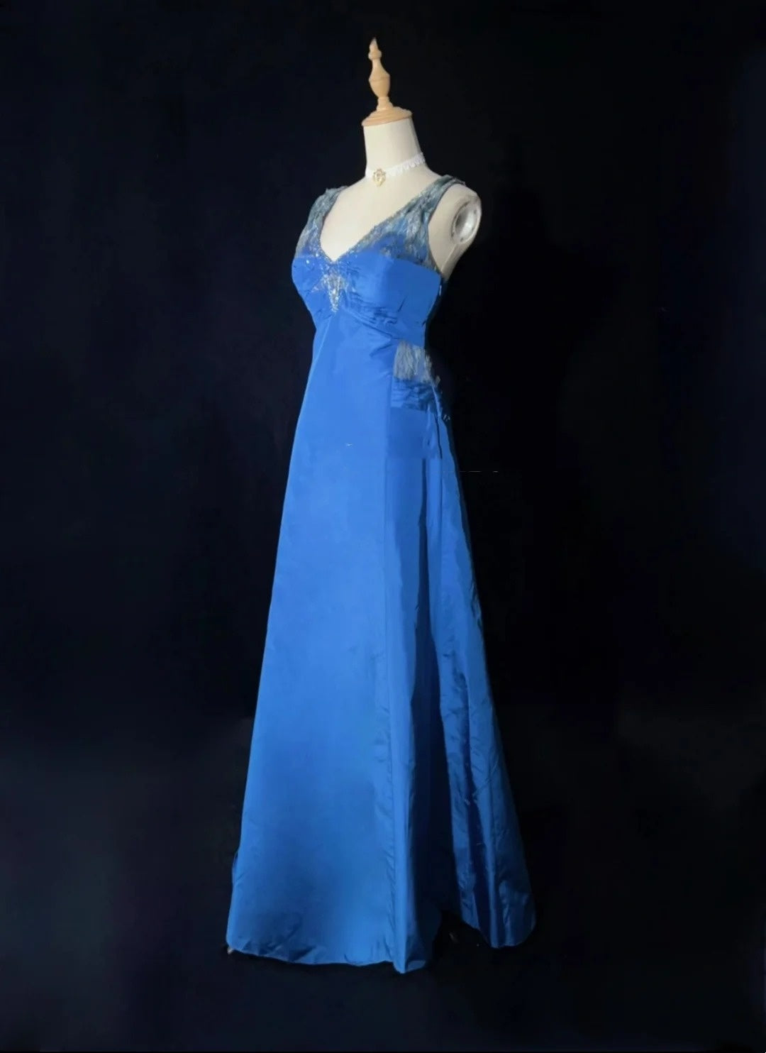 Vintage Prom Dresses A Line V Neck Blue Satin Lace 1990s Long Formal Evening Gown N2644