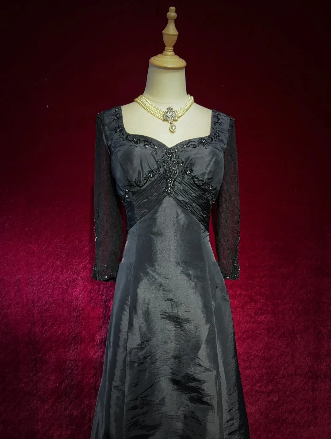 Charmantes robes de bal, robes de soirée avec cravate noire, brodées de perles, manches longues, tenues de soirée formelles N3694