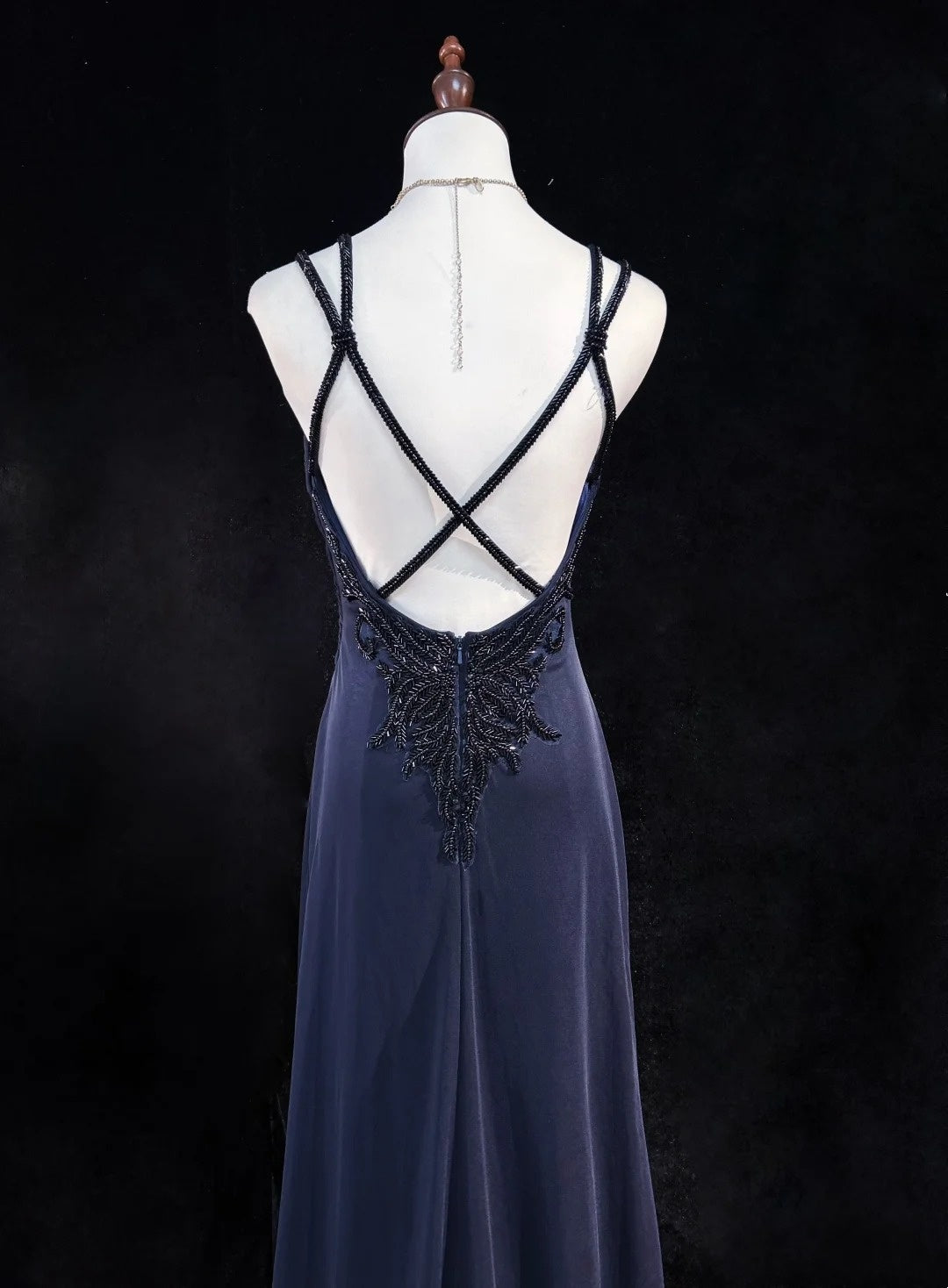 Robes de bal vintage des années 80, coupe trapèze, fines bretelles, en satin bleu marine, longues avec perles, tenues de soirée N3133