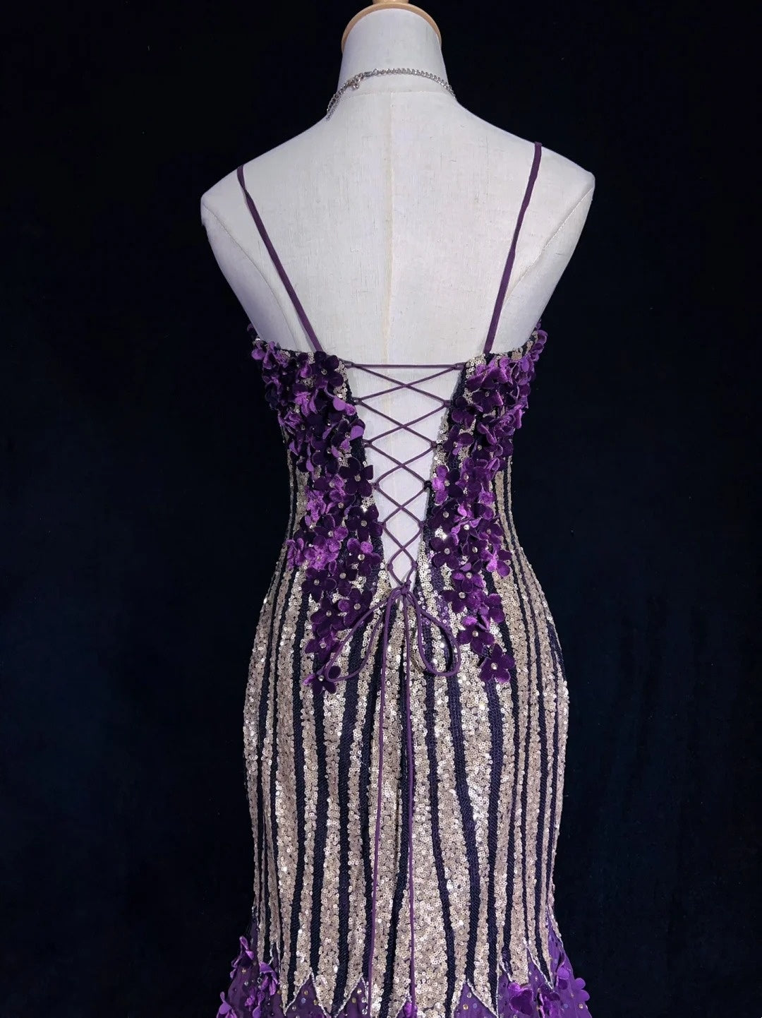 Glitzer-Abschlussballkleider Meerjungfrau Spaghetti-Träger Lila Chiffon Mit Blumen Langes Formelles Abendkleid N3893