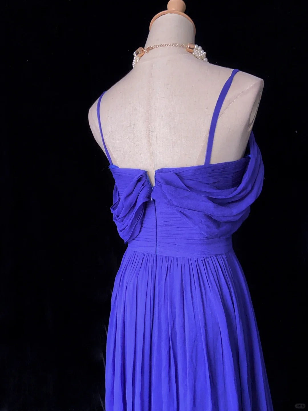 Bescheidene Abschlussballkleider A-Linie Spaghettiträger Royalblau Chiffon Ärmelloses Festliches Abendkleid N3844