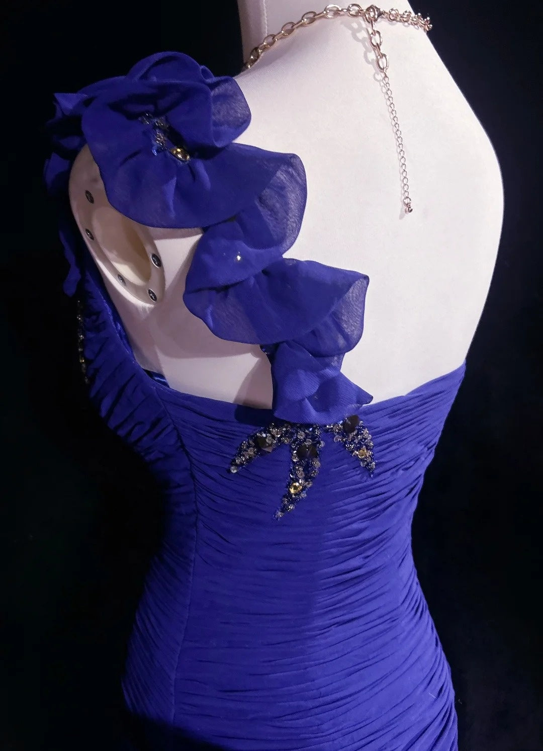 Robes de Bal Vintage Sirène Asymétrique Bleu Royal Mousseline de Soie avec Perles Fleurs 3D Robe Longue de Soirée N2458