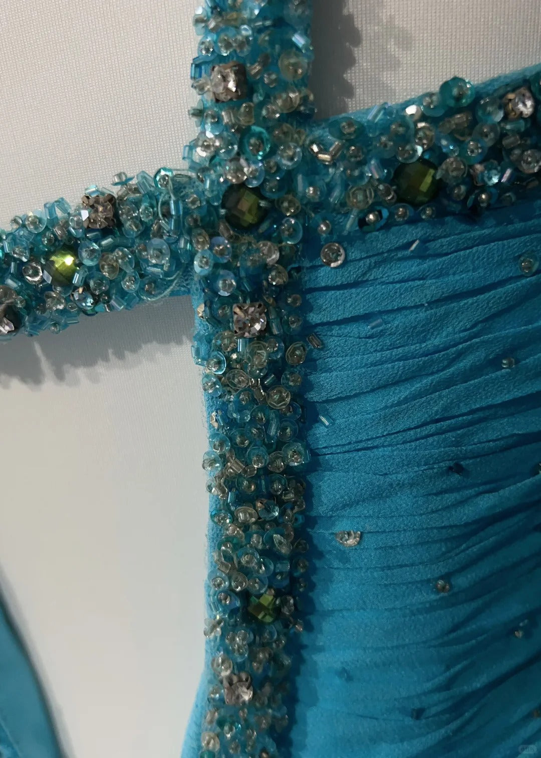 Vintage Abschlussballkleider A-Linie Neckholder Blau Chiffon mit Perlenverzierung Cape Formelle Abendgarderobe N3853